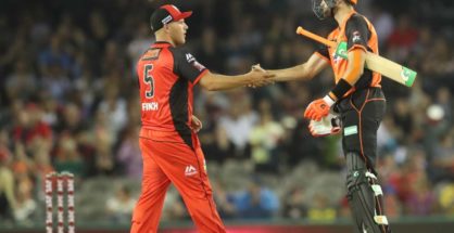 Perth Scorchers won by 5 wickets against Renegades