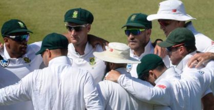 South Africa chasing 417 runs at Durban